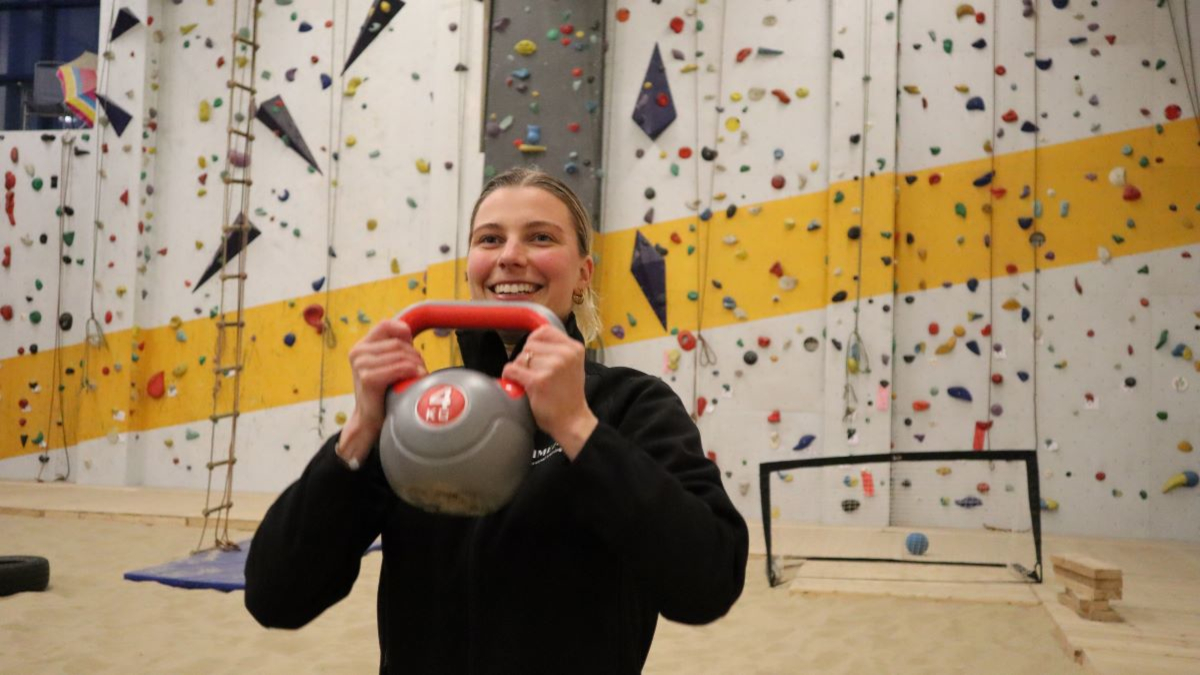 bootcamp-voor-vrouwen-lola-met-kettlebell