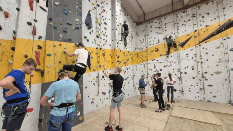 indoor-toprope-cursus-klimmers